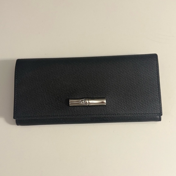 Longchamp Wallet - Picture 1 of 14